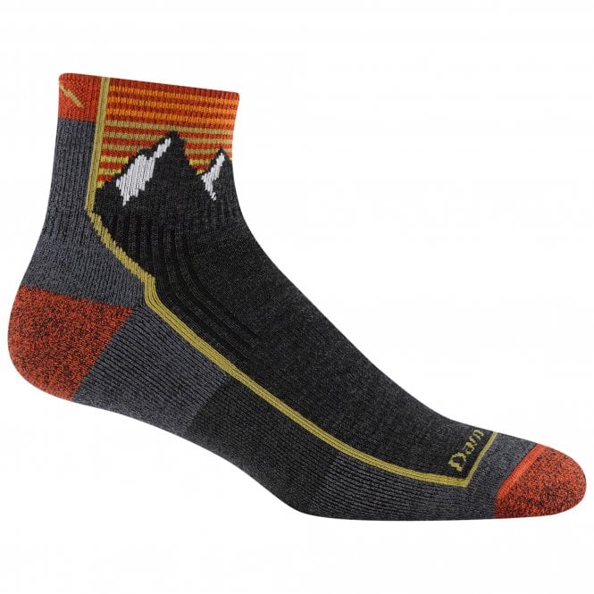 Darn Tough Mens Hiker 1/4 Midweight with Cushion